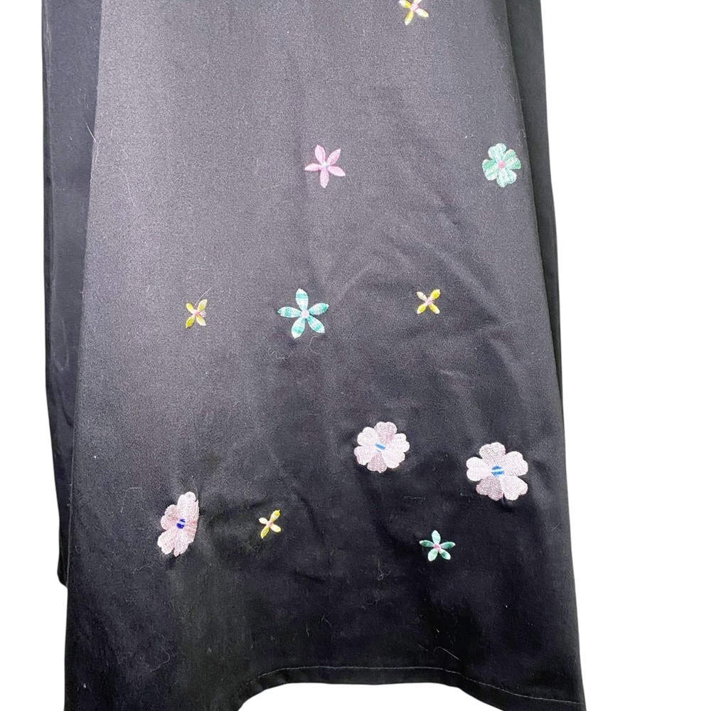 Sag Harbor Black Dress with Floral Embroidery - Picture 7 of 16